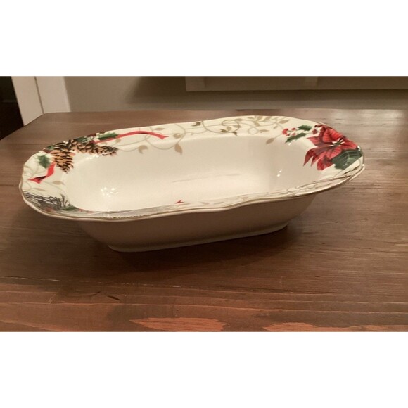 222 FIFTH HOLIDAY WISHES OVAL VEGETABLE SERVING BOWL CHRISTMAS CARDINAL 11"X 8" - Picture 4 of 6